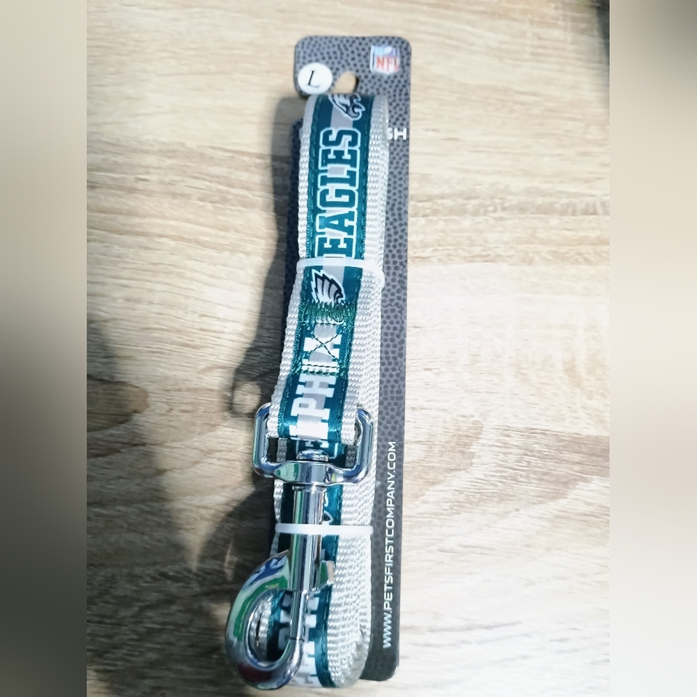 NFL Philadelphia Eagles Dog Leash